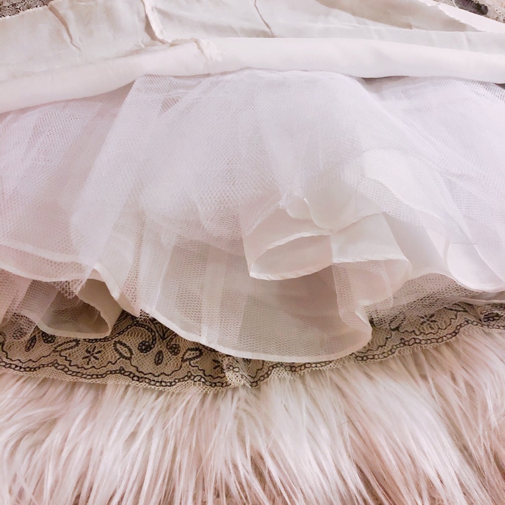 Vintage inspired 50s lace and tulle party dress - Picture 6 of 9